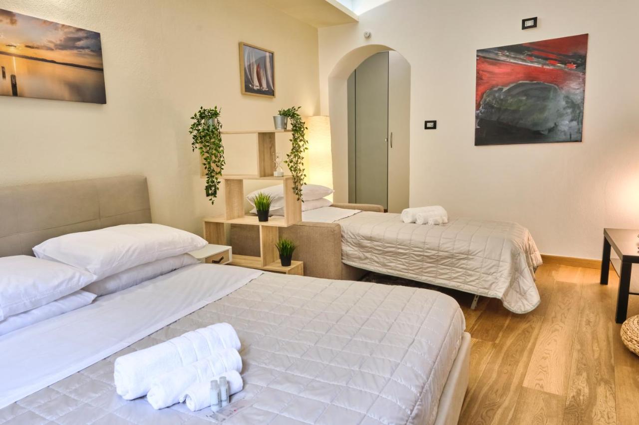Centro-Lecco Romantico Appartamento Sul Lago エクステリア 写真