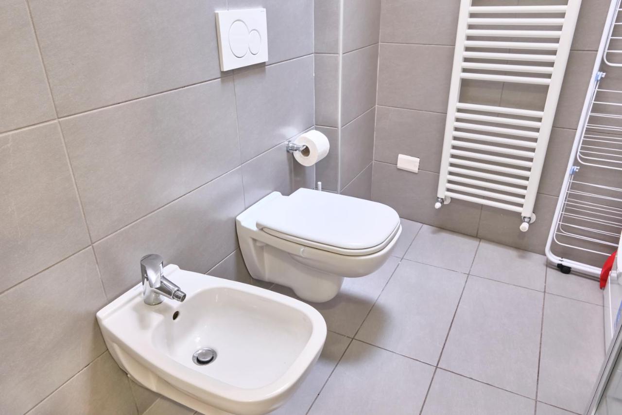 Centro-Lecco Romantico Appartamento Sul Lago エクステリア 写真